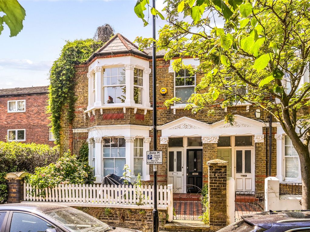 3 bed flat for sale in Beaumont Road, Chiswick, London W4 Zoopla