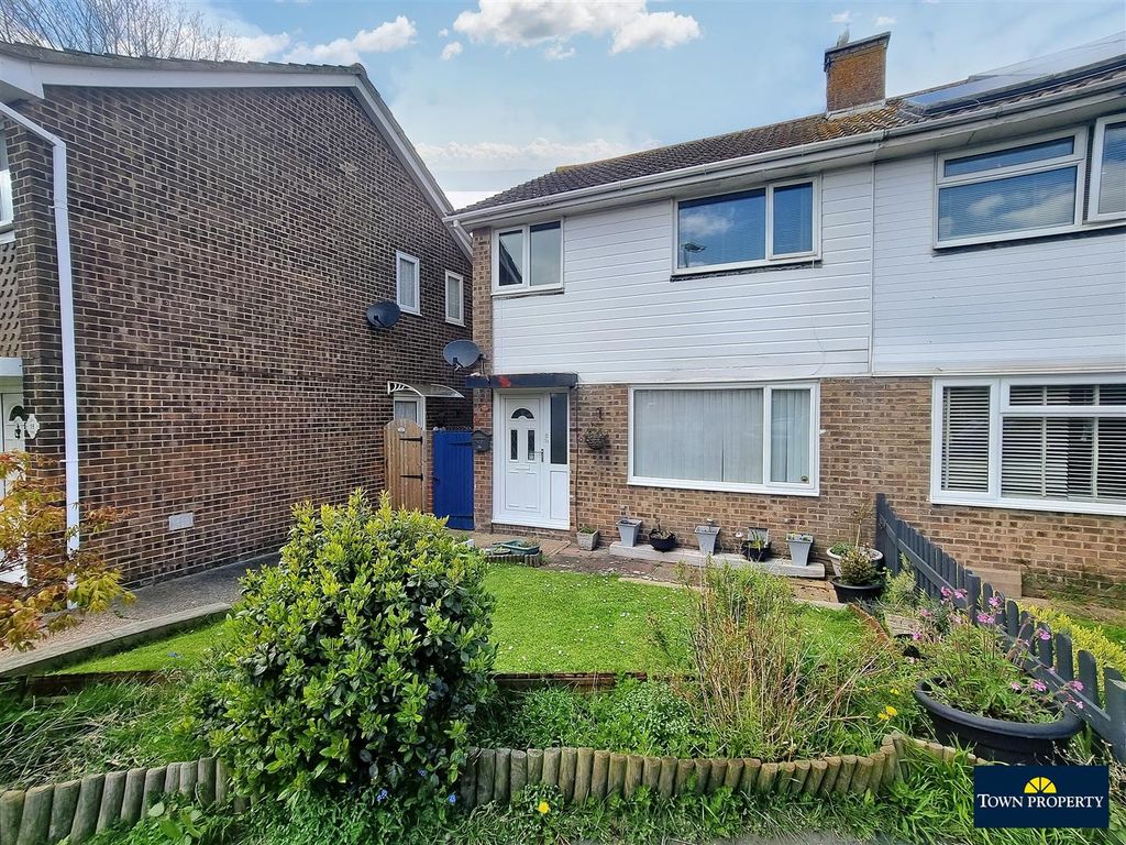 3 bed semidetached house for sale in Gainsborough Crescent, Eastbourne