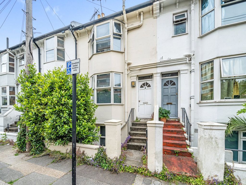 6 bed terraced house for sale in Clarendon Road, Hove, East Sussex BN3