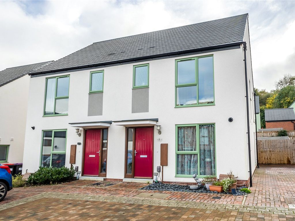 3 bed semidetached house for sale in Oak Trees Avenue, Ketley, Telford