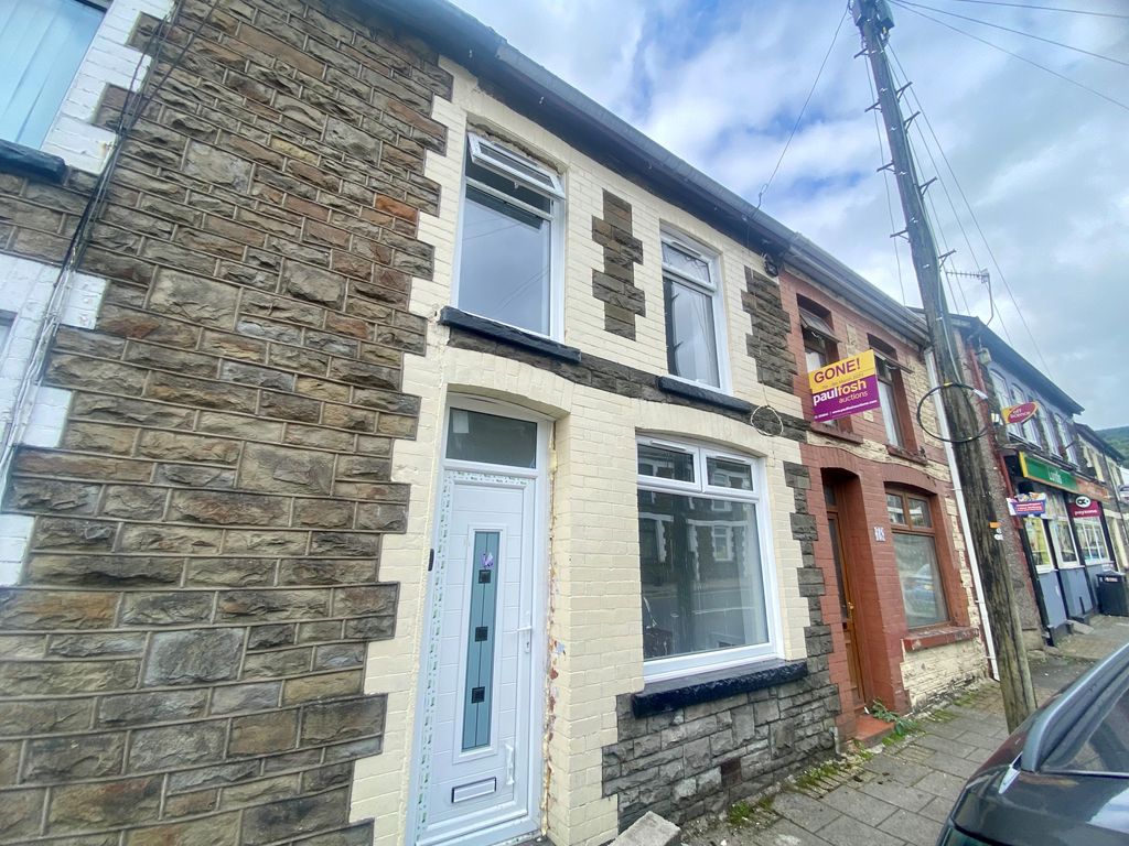 3 bed property to rent in Clydach Road, Blaenclydach, Tonypandy CF40, £