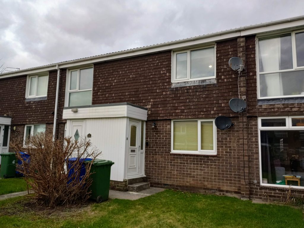 2 bed flat to rent in Woodhill Road, Cramlington NE23, £695 pcm Zoopla