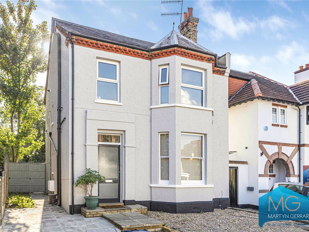 2 bed flat for sale in Lansdowne Road, Finchley N3, £425,000 Zoopla