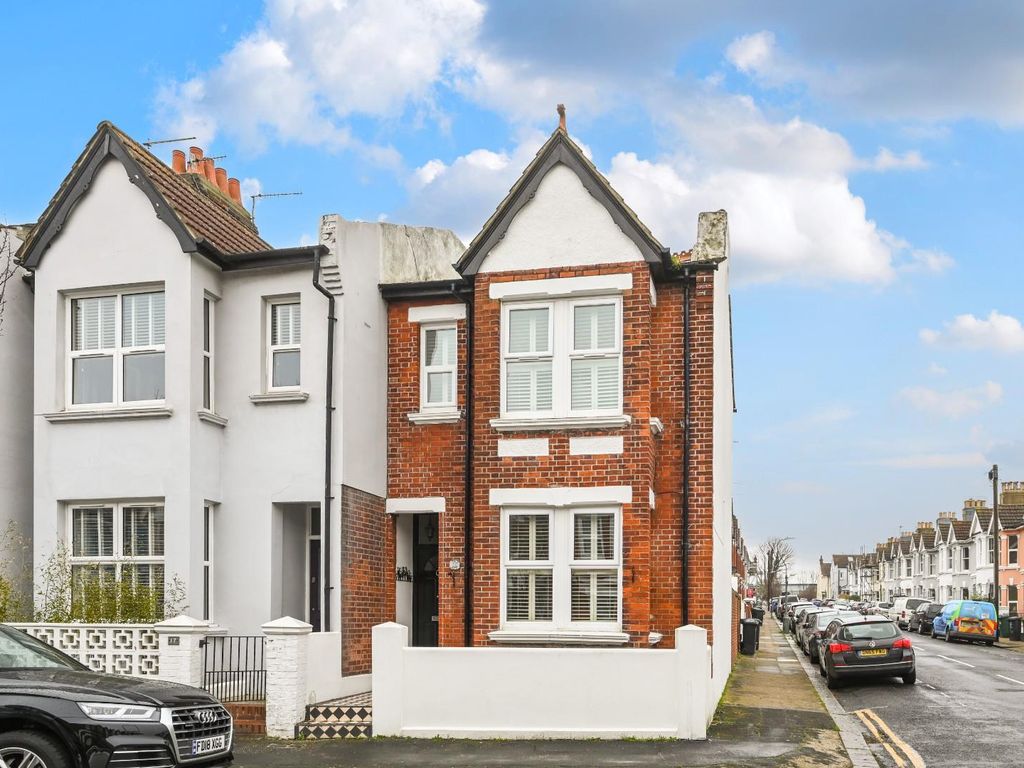 3 bed property for sale in Stoneham Road, Hove BN3 Zoopla