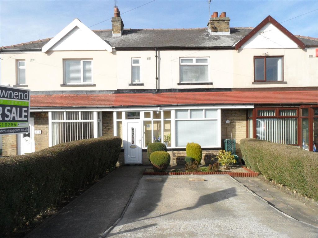 3 bed town house to rent in Westfield Lane, Idle, Bradford BD10, £900