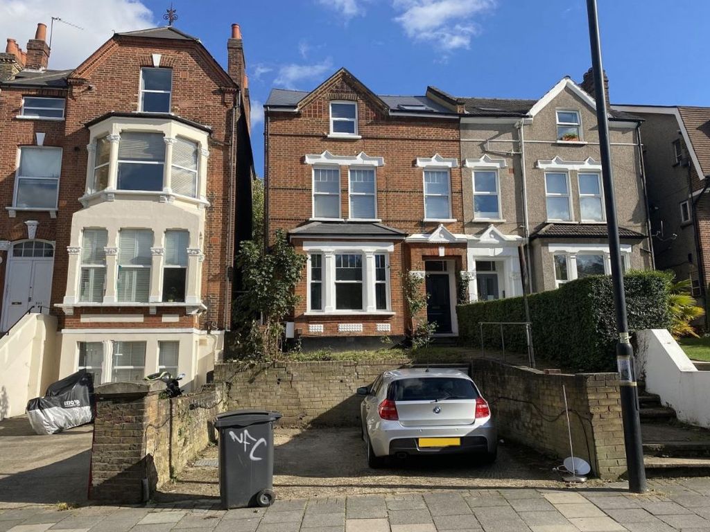 Studio for sale in Flat 2, 303 Norwood Road, Lambeth, London SE24 Zoopla