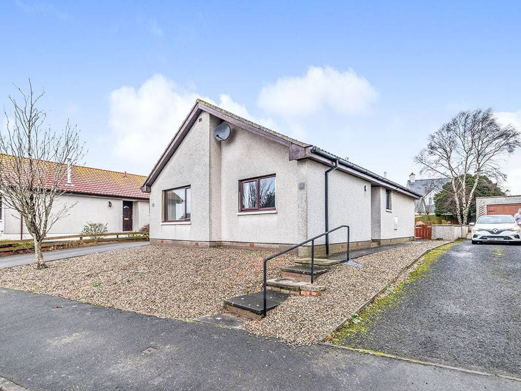 3 bed bungalow for sale in Invergarry Park, St. Cyrus, Montrose, Aberdeenshire DD10 Zoopla
