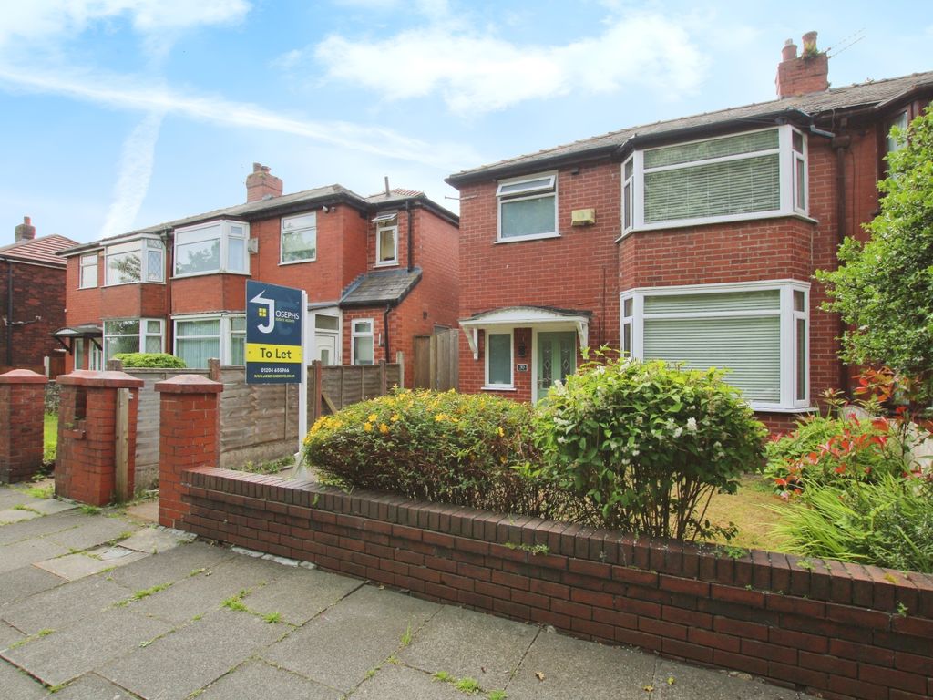 3 bed semidetached house to rent in Cawdor Avenue, Bolton BL4, £1,050
