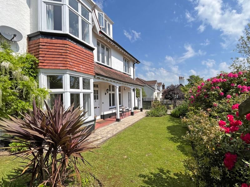 4 bed detached house for sale in Alexandria Road, Sidmouth EX10, £