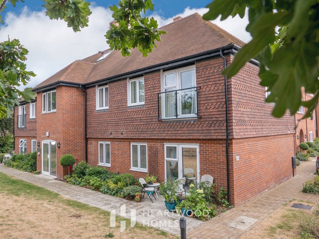 2 bed flat for sale in Maryland Place, St. Albans AL3 Zoopla