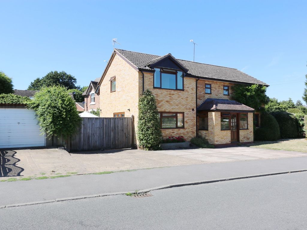 4 bed detached house for sale in Roman Way, Alcester B49 Zoopla