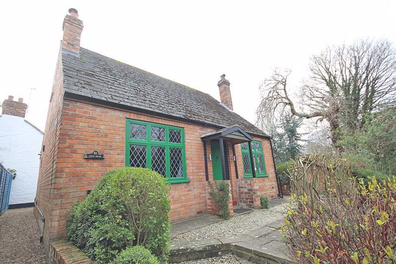 3 bed detached house for sale in High Holme Road, Louth LN11, £280,000