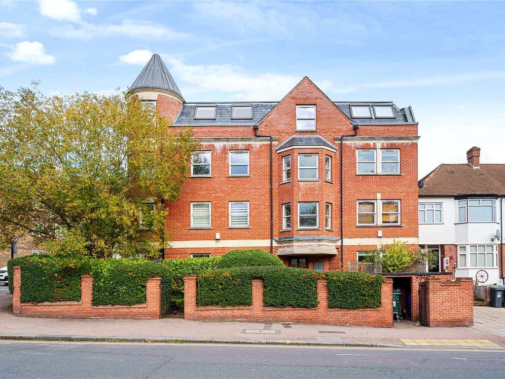 2 bed flat for sale in Kirkdale, London SE26, £400,000 Zoopla