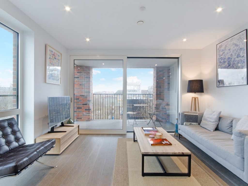 2 bed flat to rent in Siddal Apartments, Elephant Park, Elephant & Castle SE17 Zoopla