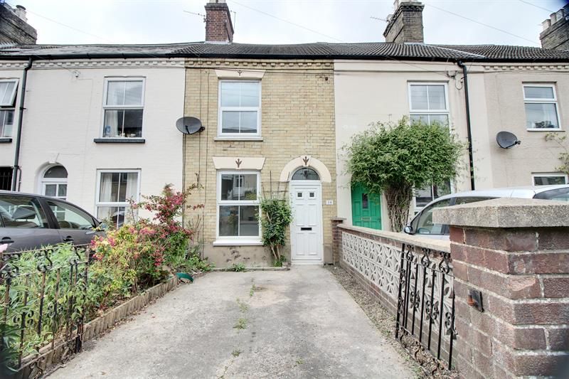 3 bed terraced house to rent in Denmark Opening, Sprowston Road