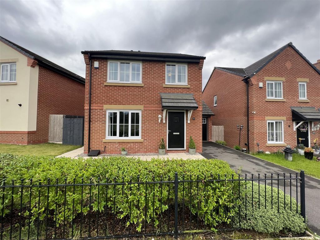 4 bed detached house for sale in St. Johns Drive, Whittingham, Preston