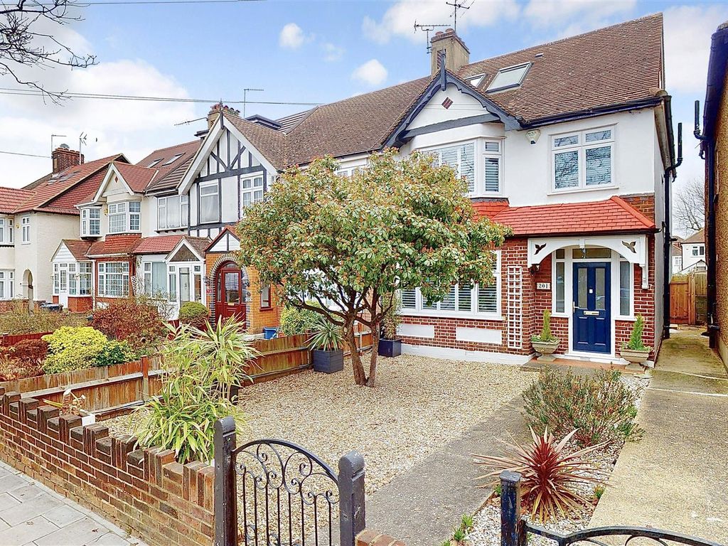4 bed property for sale in Syon Lane, Isleworth TW7 Zoopla