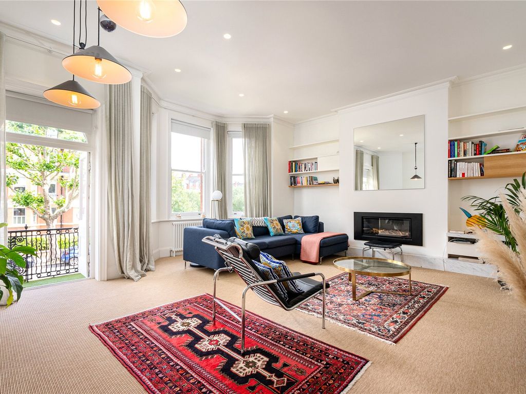 2 bed flat for sale in Elgin Mansions, Elgin Avenue, Maida Vale, London