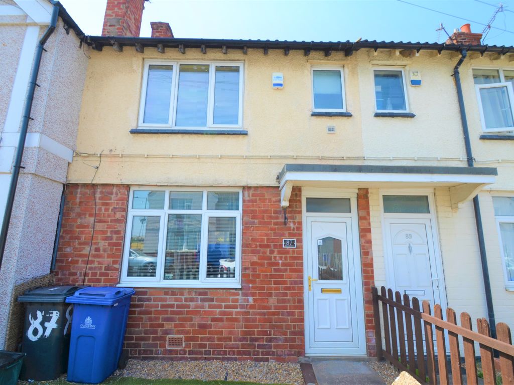 3 bed terraced house to rent in Balfour Road, Bentley, Doncaster DN5