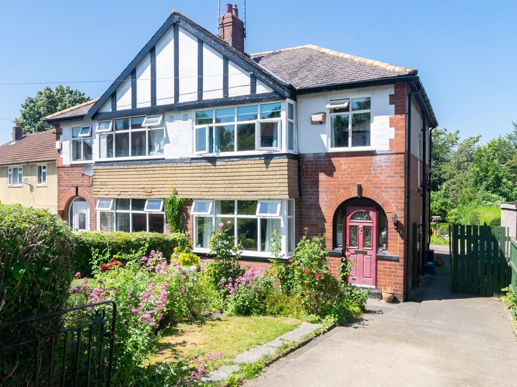 3 bed semidetached house for sale in Summerfield Gardens, Leeds LS13