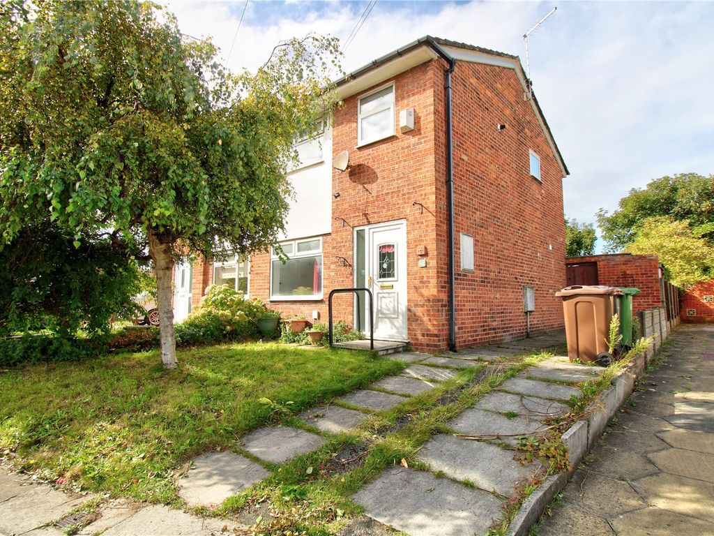 3 bed semidetached house for sale in Rawson Close, Liverpool