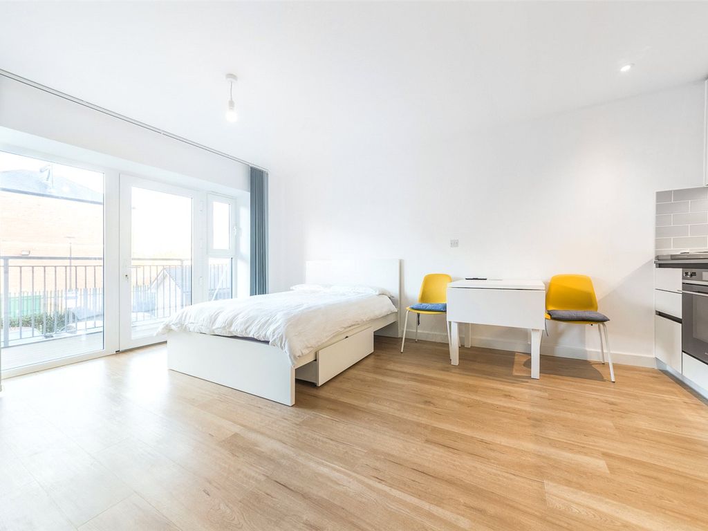 Studio for sale in Fairbank House, 13 Beaufort Square, London NW9 Zoopla