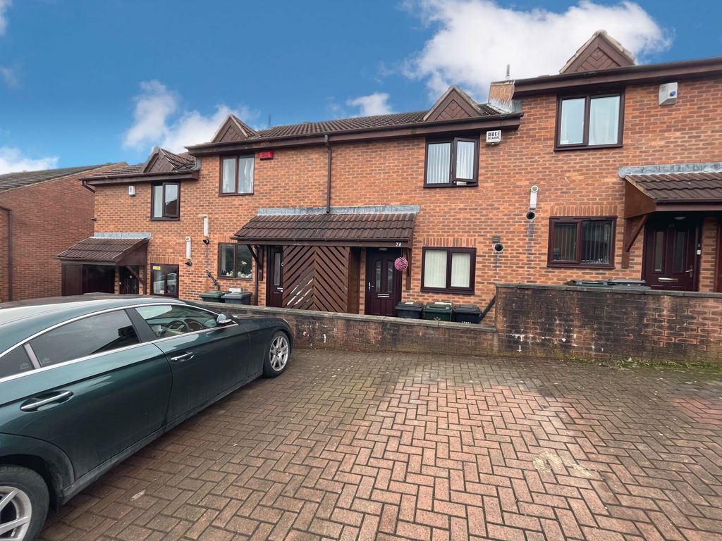 2 bed terraced house to rent in Meadowcroft Rise, Bradford BD4 Zoopla