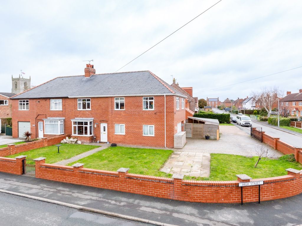 5 bed semidetached house for sale in High Street, Eastrington, Goole