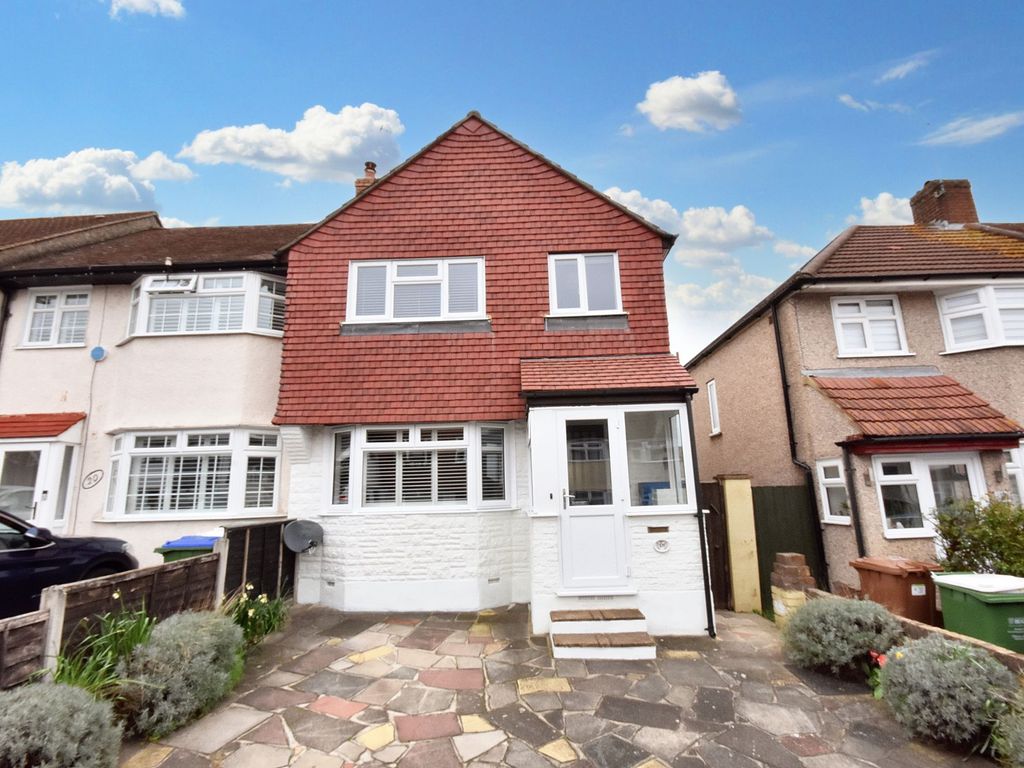 3 bed end terrace house for sale in Orchard Rise West, Sidcup DA15, £