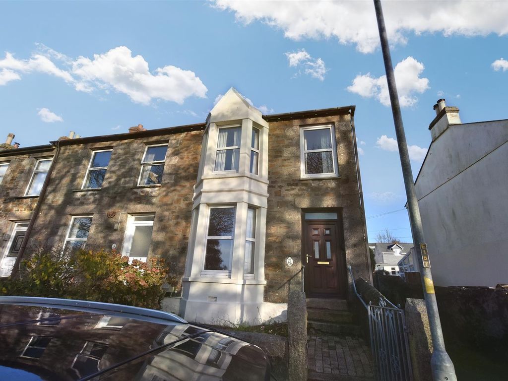 3 bed end terrace house for sale in Adelaide Road, Redruth TR15 Zoopla