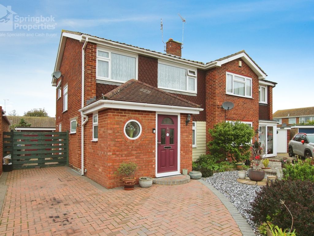 3 bed semidetached house for sale in Beaumanor, Herne Bay, Kent CT6, £