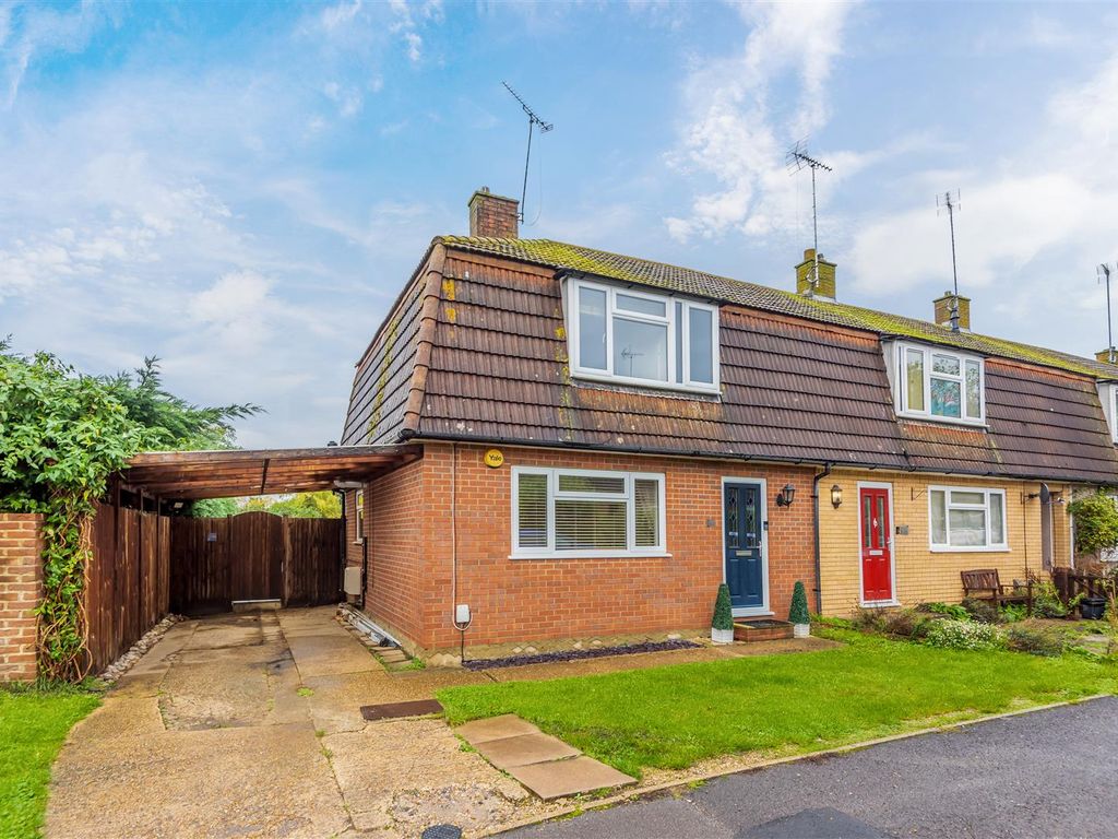 Norreys Avenue Wokingham Berkshire RG40  