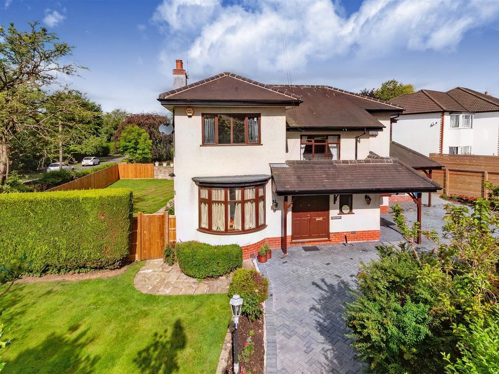 4 bed detached house for sale in Kensington Gardens, Hale, Altrincham WA15 Zoopla