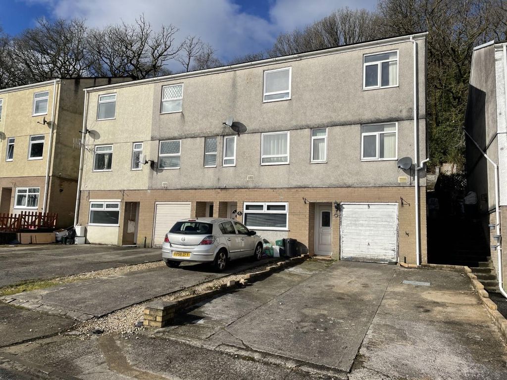 2 bed end terrace house for sale in Hillrise Park, Clydach, Swansea SA6