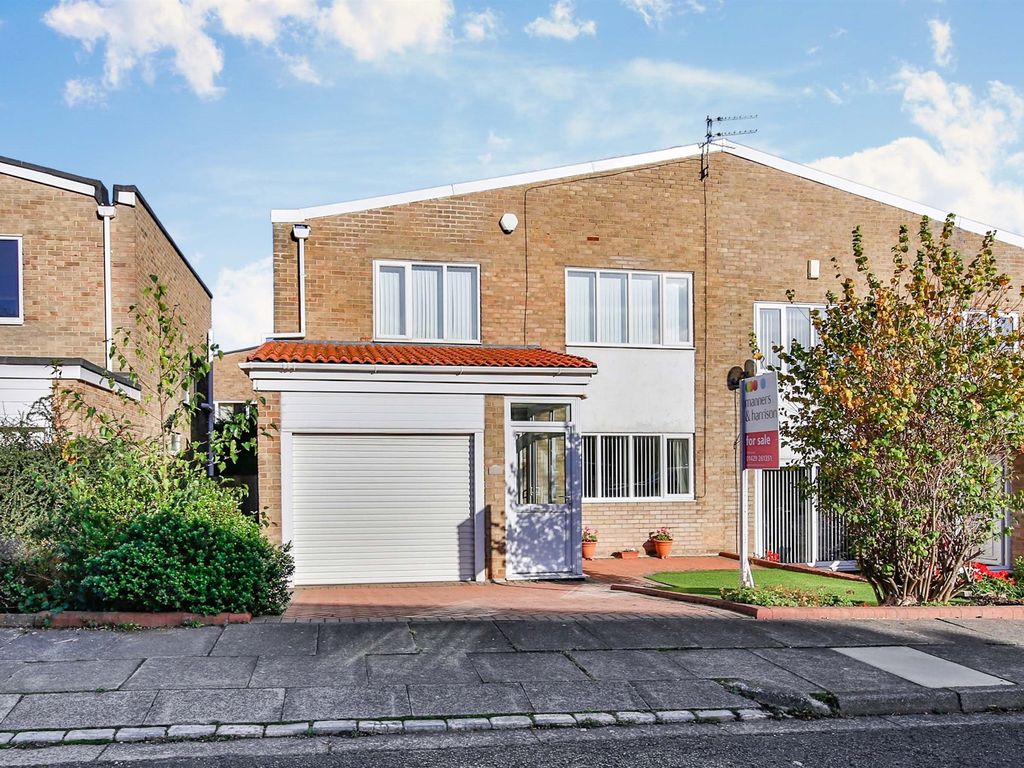 3 bed semidetached house for sale in Sandwich Grove, Hartlepool TS27