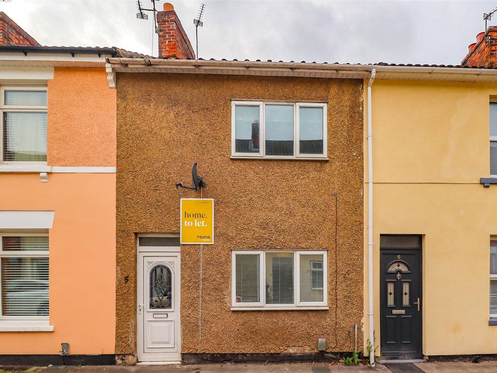 2 bed terraced house to rent in Union Street, Old Town, Swindon