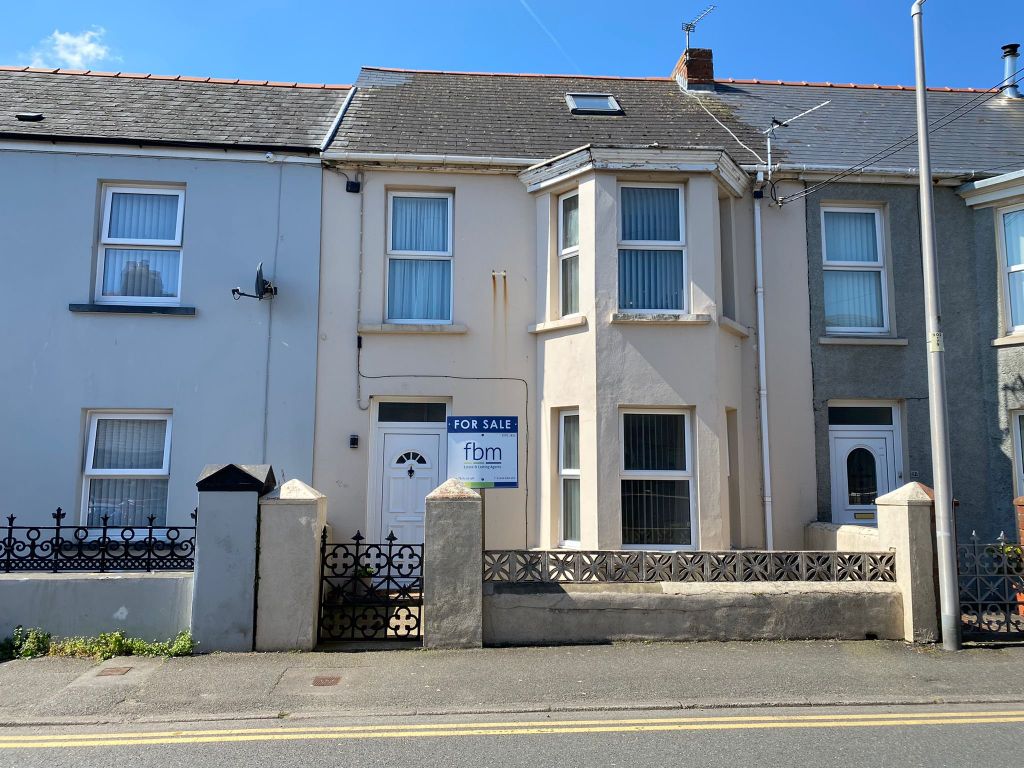 2 bed terraced house for sale in Waterloo Road, Hakin, Milford Haven