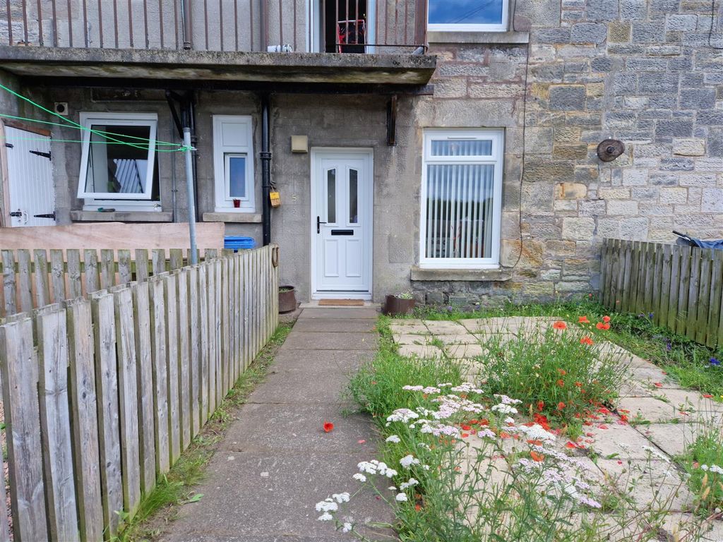 2 bed flat for sale in 5, Links Crescent, Tayport DD6, £98,500 Zoopla