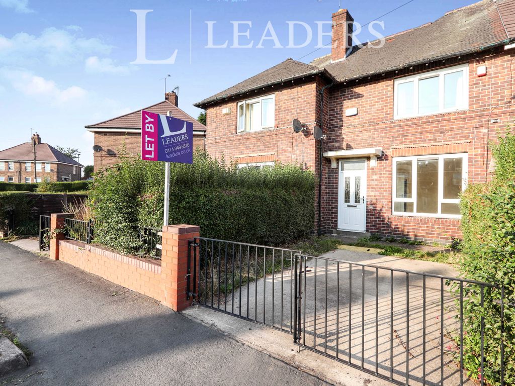 2 bed terraced house to rent in Arbourthorne Road, Sheffield S2, £725