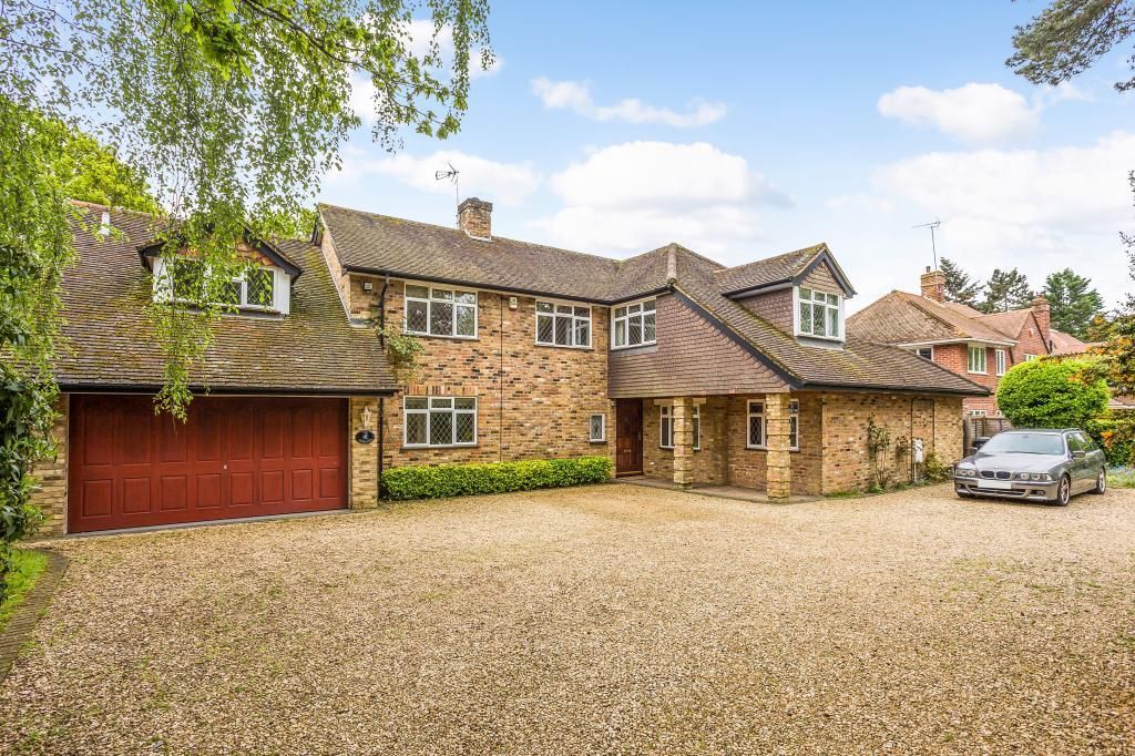 4 bed detached house for sale in Chiltern Hill, Chalfont St. Peter