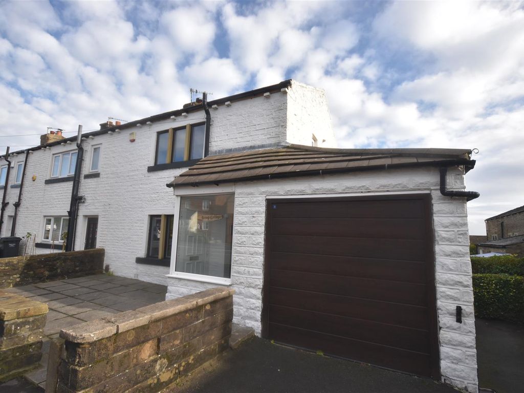1 bed cottage for sale in Keighley Road, Illingworth, Halifax HX2 Zoopla