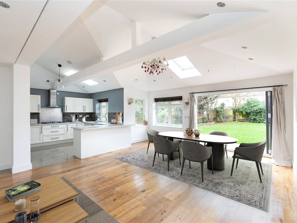 5 bed semidetached house for sale in West Barnes Lane, New Malden