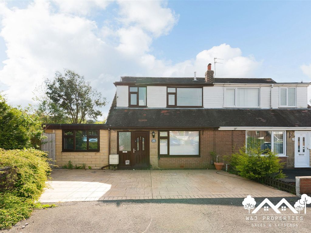 4 bed semidetached house for sale in Pickering Fold, Guide, Blackburn