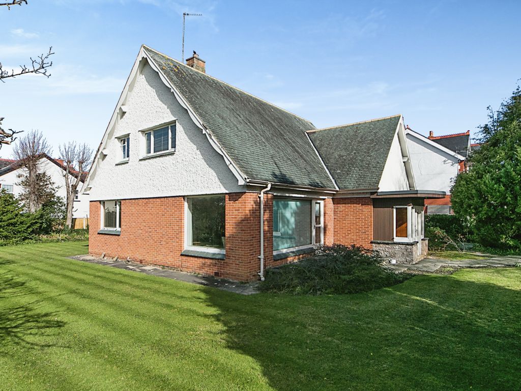 4 bed detached house for sale in Grosvenor Road, Colwyn Bay, Conwy LL29