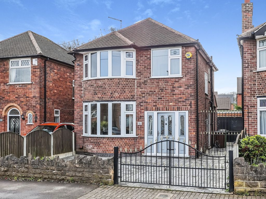 3 bed detached house for sale in Trentham Drive, Nottingham NG8 Zoopla
