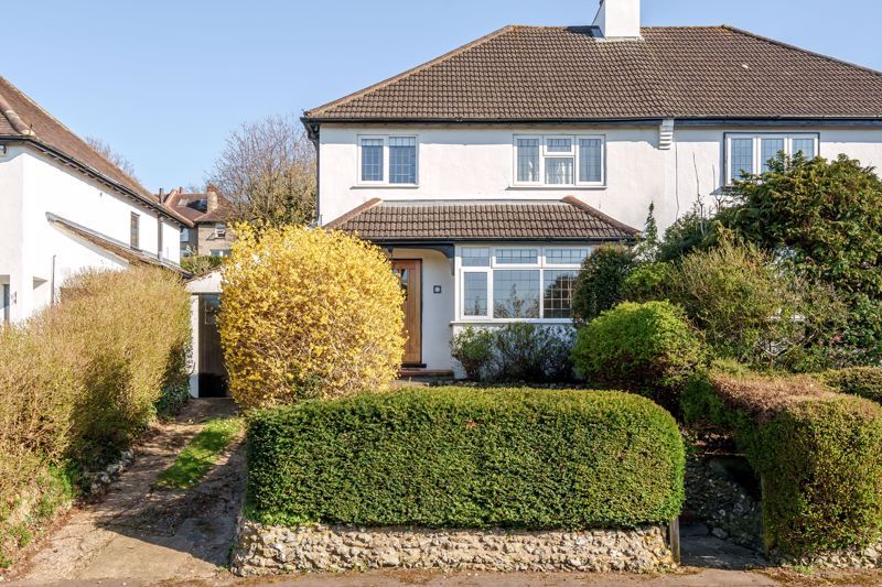 3 bed semidetached house for sale in Graham Road, Purley CR8 Zoopla