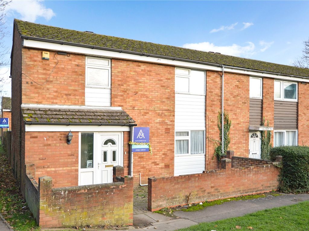 3 bed end terrace house for sale in Elm Park Close, Houghton Regis