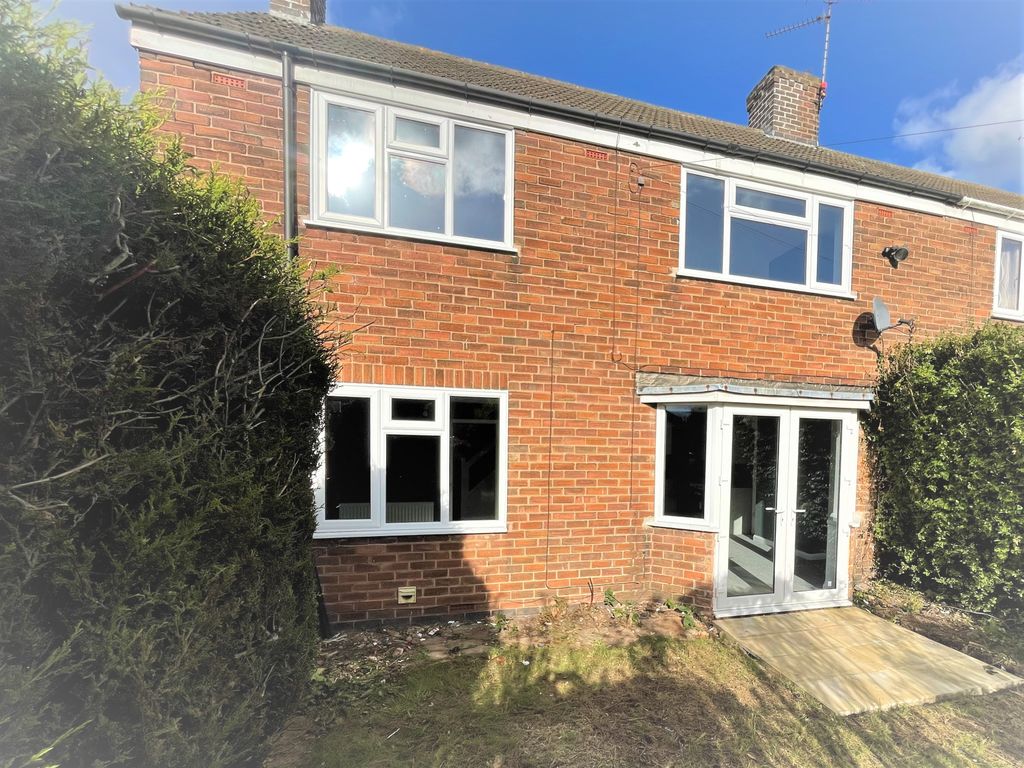 3 bed semidetached house to rent in Hazel Grove, KirkbyInAshfield