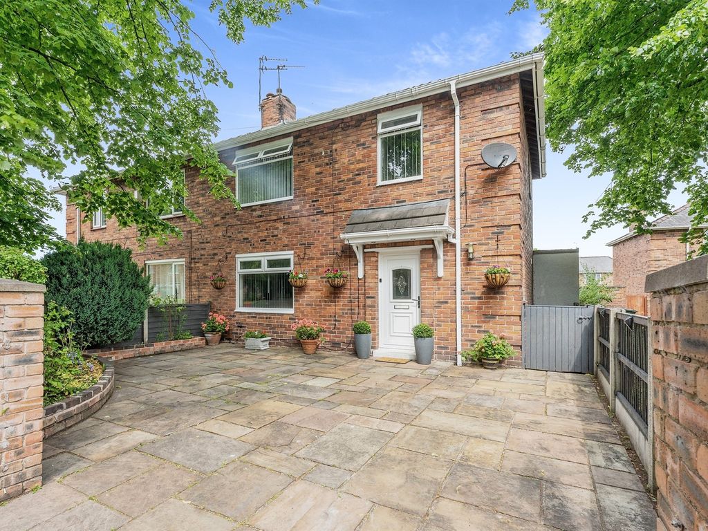 3 bed semidetached house for sale in Malvern Avenue, Ellesmere Port