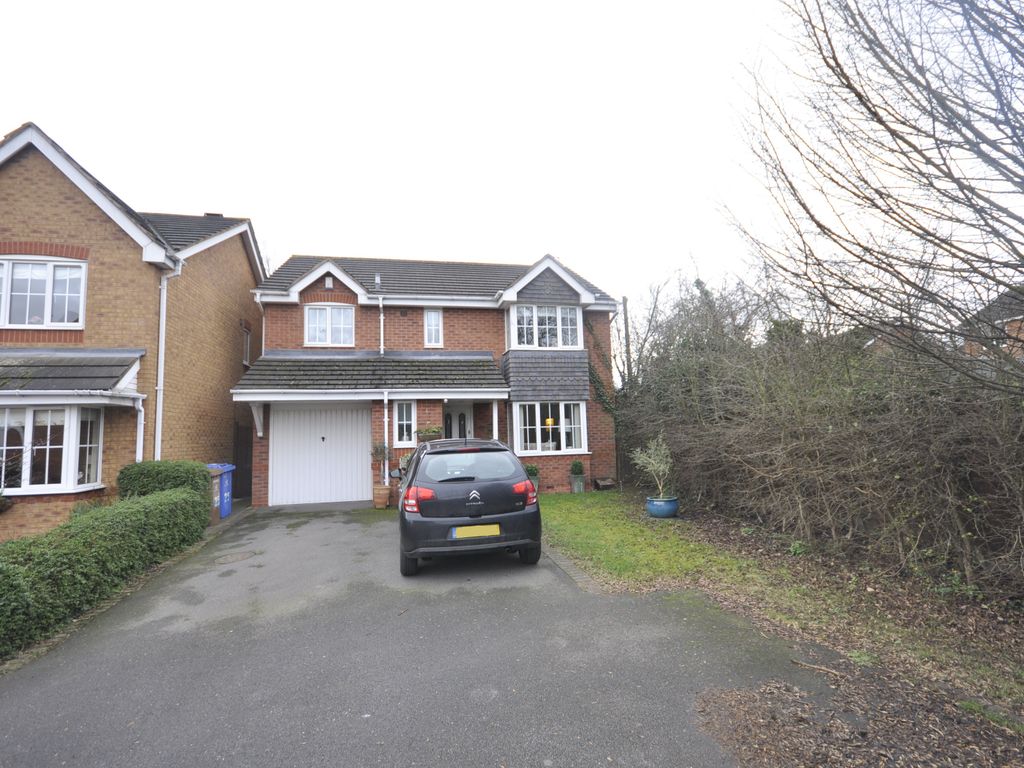 4 bed detached house to rent in Whitehaven Grove, Chellaston, Derby